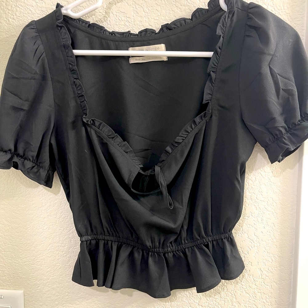 Urban Outfitters Black Cropped Blouse